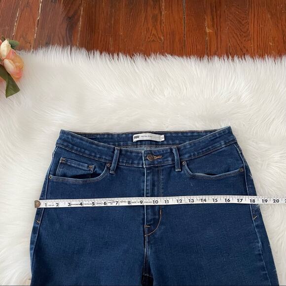 Levi’s Mid Rise Skinny Jeans Dark Wash Size 12 - Picture 6 of 8